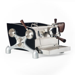 1 group front 700 x 700px