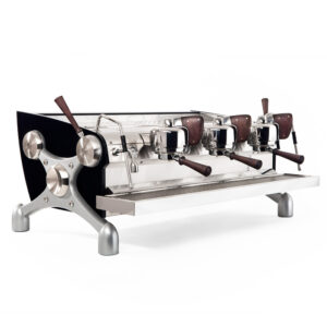 3 group front 700 x 700px