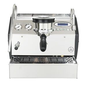 gs3 av 1 group front (600 x 399)